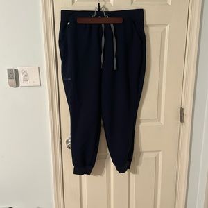 Figs joggers- Women’s XXL- Petite in Navy Blue